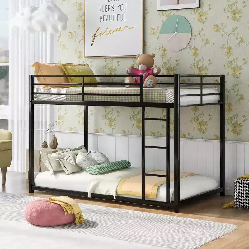FAMYYT Twin Size Metal Bunk Bed?With Ladder, Safety Guaranteed, Easy Assembly